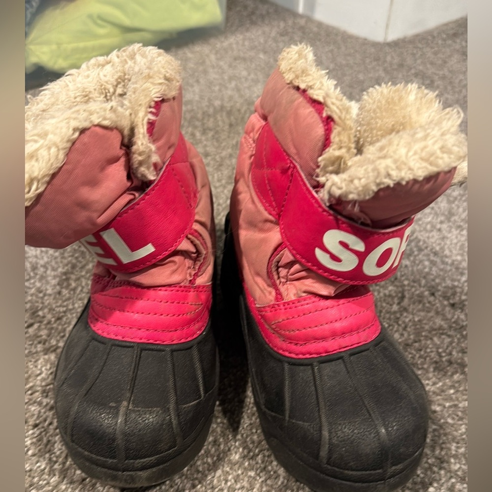 Sorel kids boots - size 11